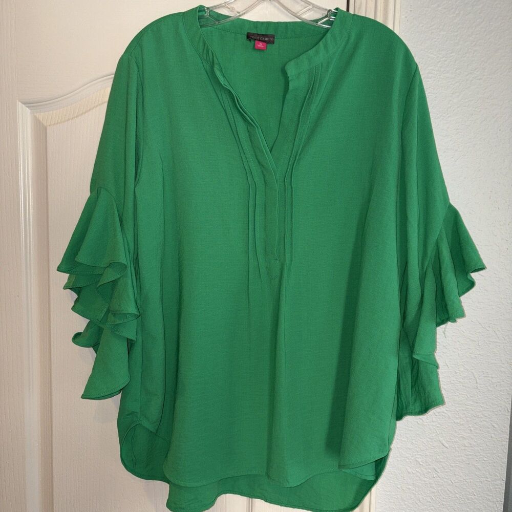 Vince Camuto Poly Flutter Half-Sleeve V-Neck 1/2 Button Blouse Size XL Green